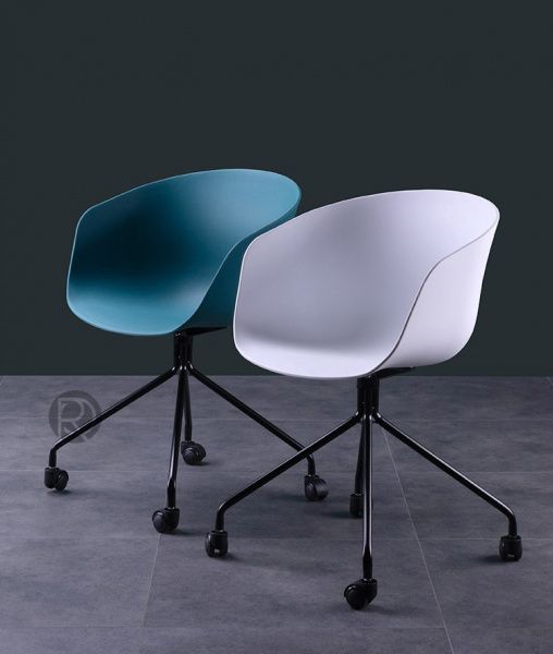 Дизайнерские пластиковые стулья