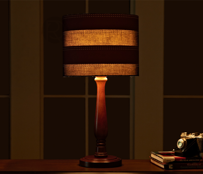 Дизайнерская настольная лампа BRIT by Romatti