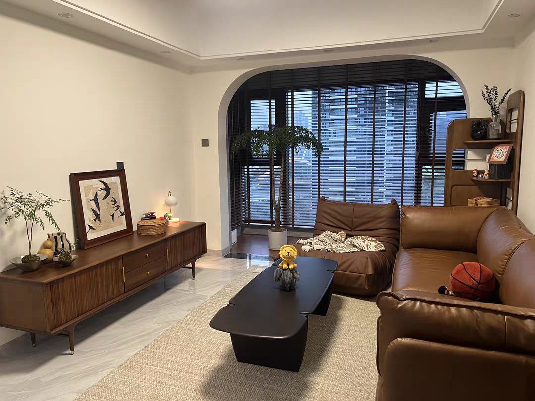 Журнальный столик SLEEKIS by Romatti