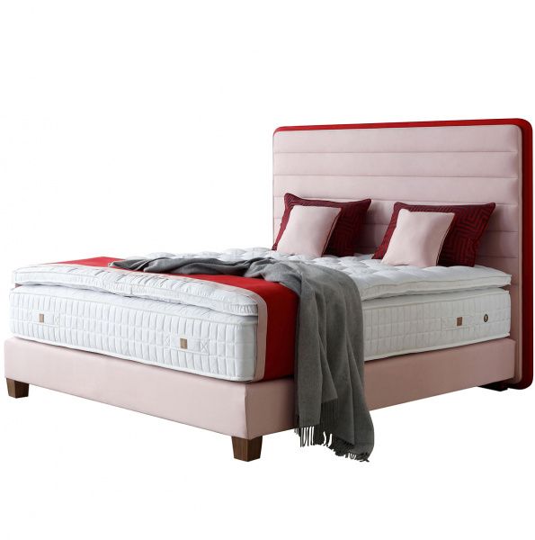 Кровать двуспальная с мягким изголовьем 180х200 см розовая Lounge Headboard