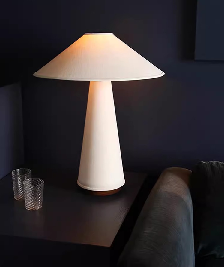 Настольная лампа ILATA by Romatti