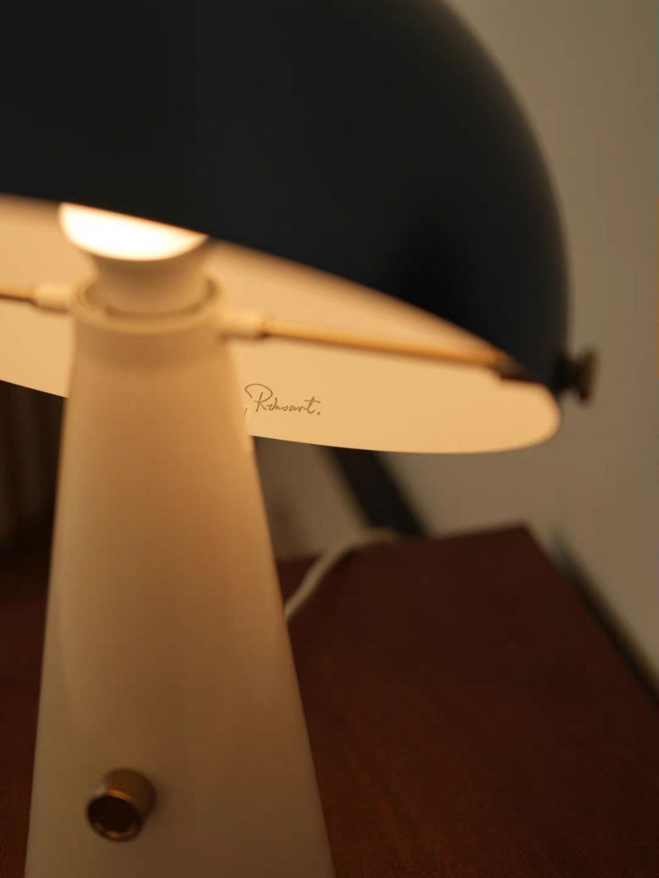 Настольная лампа XELON by Romatti