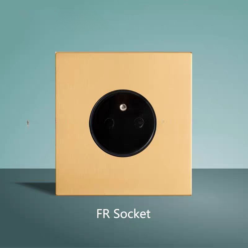 Розетка AUROCONN by Romatti