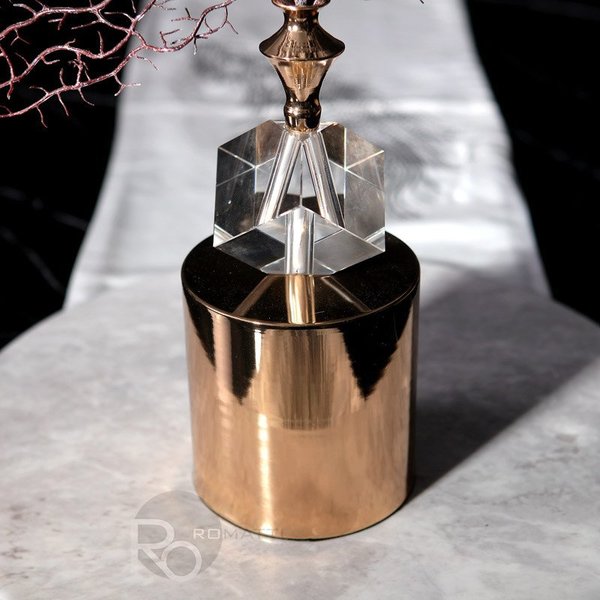 Дизайнерские аксессуары