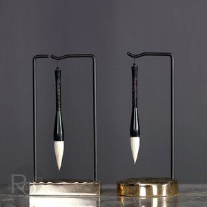 Статуэтка Hold Pen by Romatti