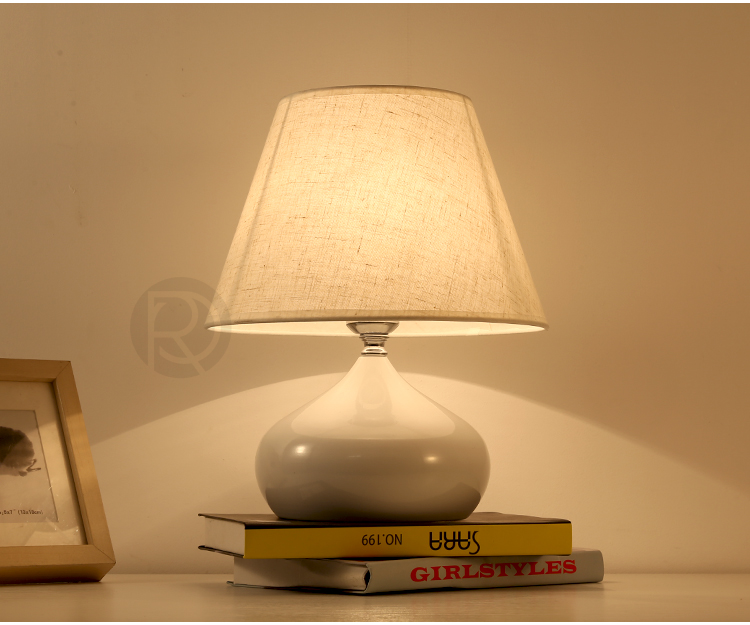 Дизайнерская настольная лампа VIOLIN by Romatti