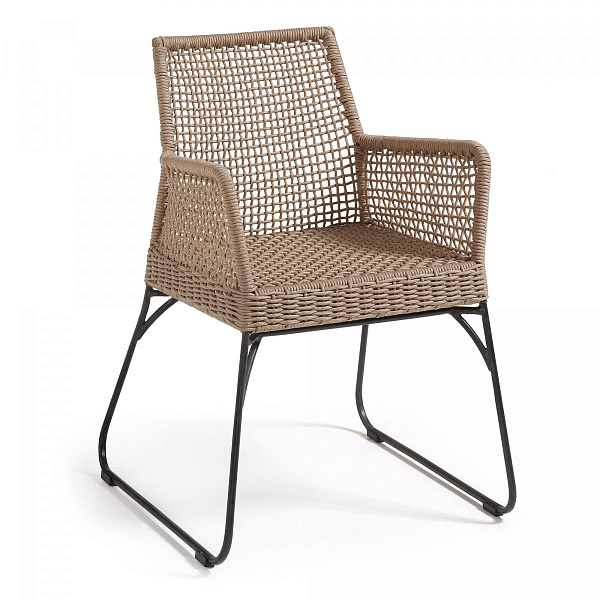 Дизайнерские кресла и стулья для уличного кафе